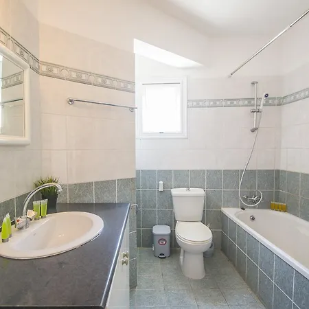 Eleni's Two Bedroom Kapparis *