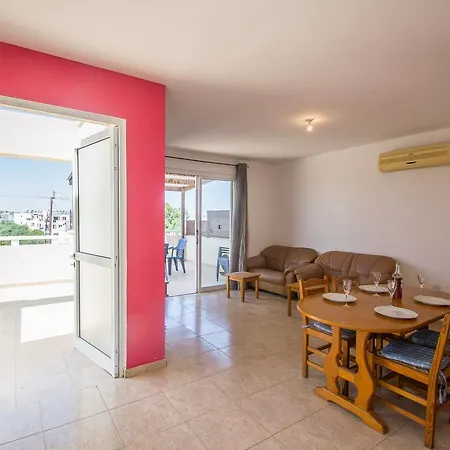 Eleni's Two Bedroom Kapparis Apartament Paralimni